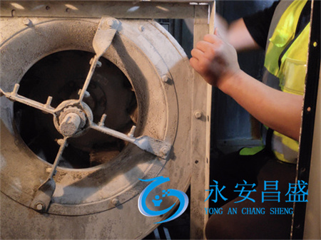 確保安全高效 冷卻塔機組清洗的精細步驟與關(guān)鍵注意事項